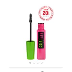 Maybelline great lash brown mascara.